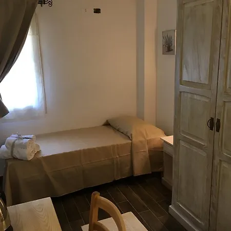 Monti Di Jogliu Farm stay *